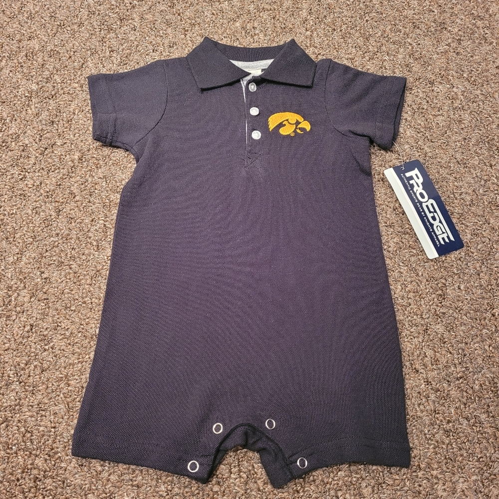 Pro Edge Iowa Hawkeye Black Onesie